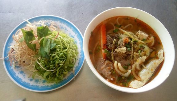 Bún Bò & Cơm Tấm - Lê Văn Lương