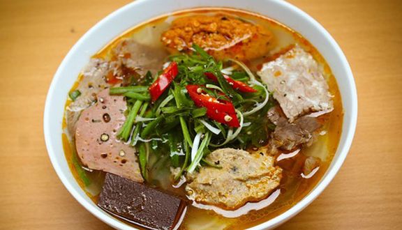 Bún Bò Cô Tuyết