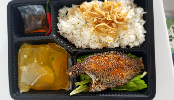 Cơm Phân- Cá- Trê- Chiên Giòn