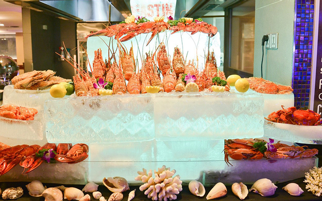 Buffet Cafe Saigon - Eastin Grand Hotel Saigon