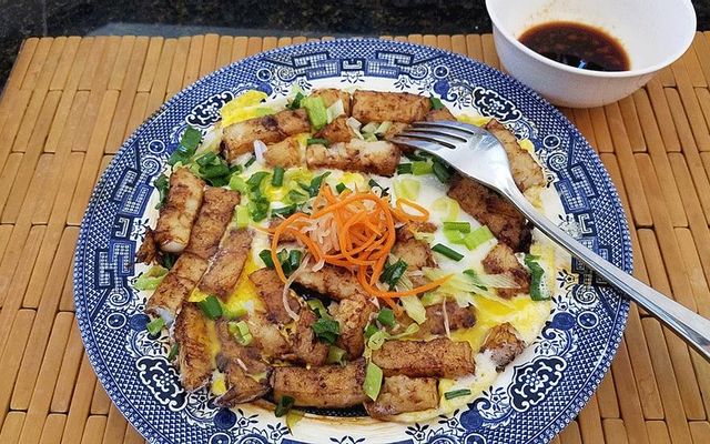 Nui xào 1 trứng