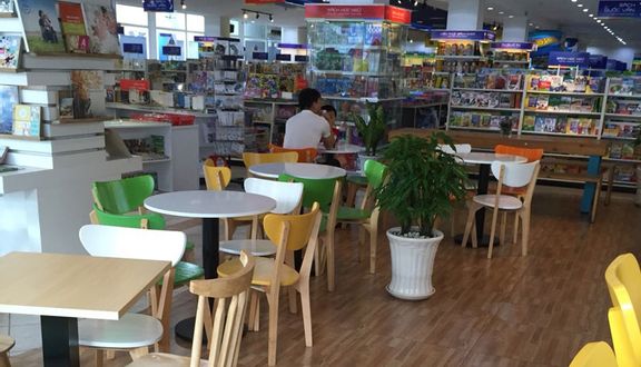 Book Cafe PNC - 3 Tháng 2