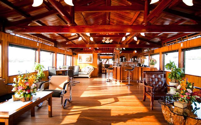 Bonsai Cruise - Tàu Nhà Hàng
