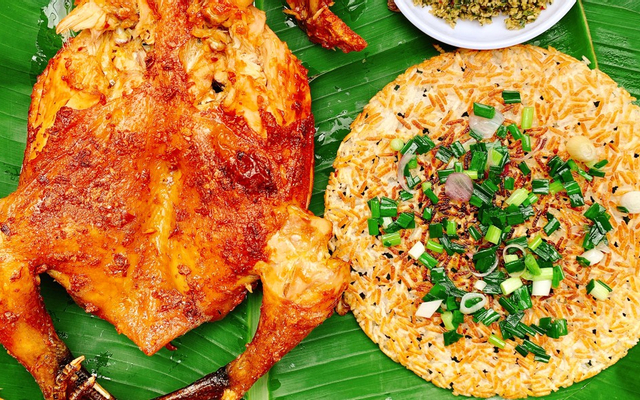 Gà ta nướng xé mâm - cơm cháy