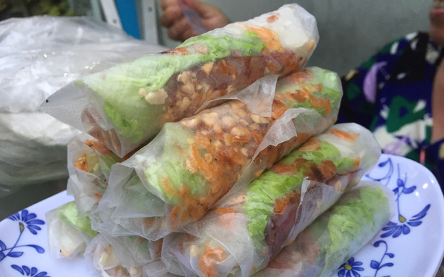 Bò Bía - Nguyễn Công Hoan