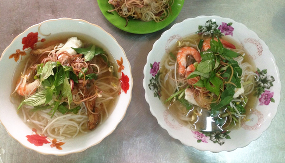 Bún đặc biệt