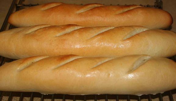 Xưởng Bánh Mì Nóng