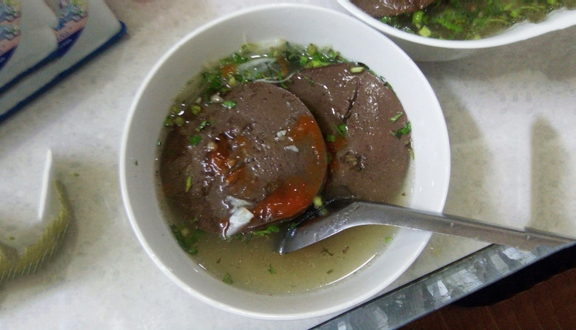 Tiết Nóng & Bánh Cuốn - Hoàng Minh Thảo