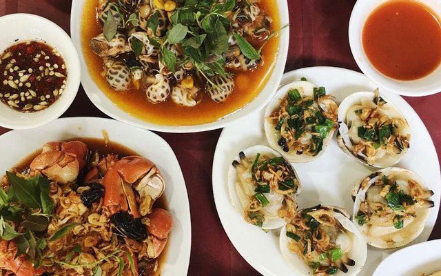 Ốc Tray - Cháo Hải Sản & Nướng Hè Phố