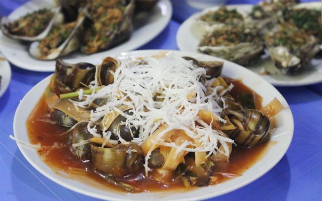 Ốc, Cút Lộn Xào Me - Nguyễn Tất Tố
