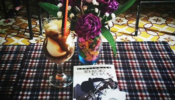 Ổ Nắng Cafe