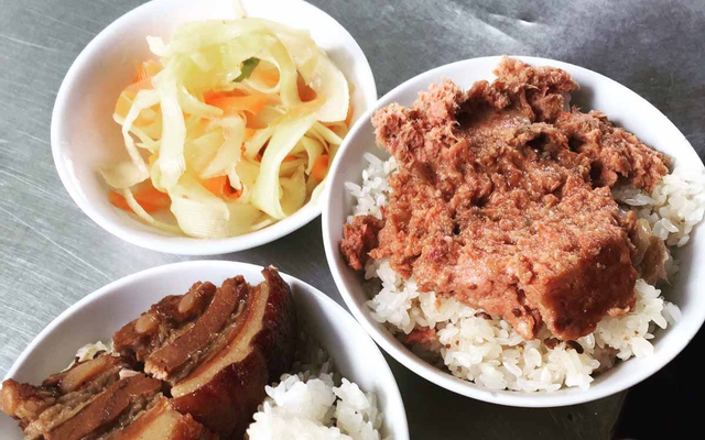 Xôi Pate Lạp Xưởng