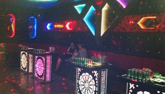 Melody Bar Karaoke