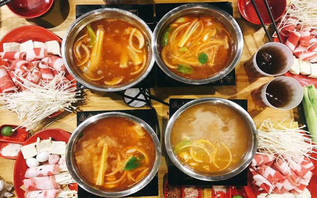 Lẩu Ly Sawadee - Lạch Tray