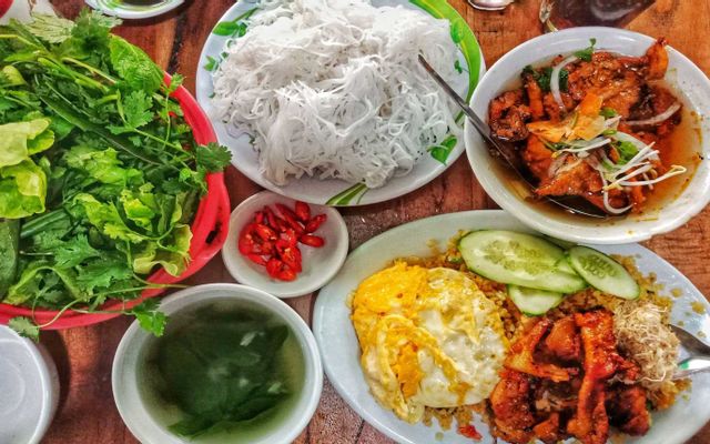 Huyền - Bún Chả Quạt