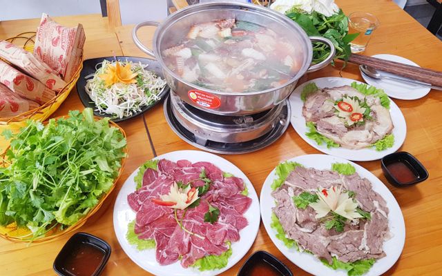 Hương Việt - Cơm & Lẩu Đuôi Bò