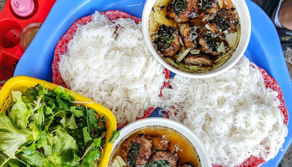 Hà Béo - Bún Chả & Chả Nem