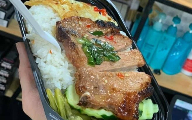 Sườn + Gà Sốt