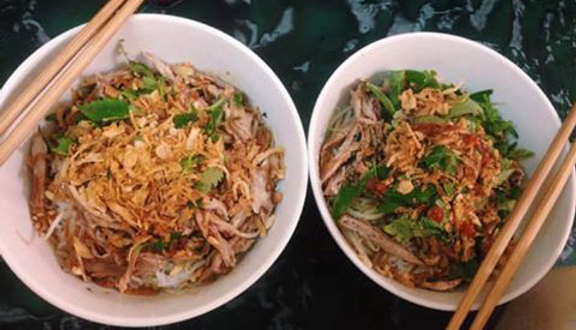 Cô Phương - Miến Trộn