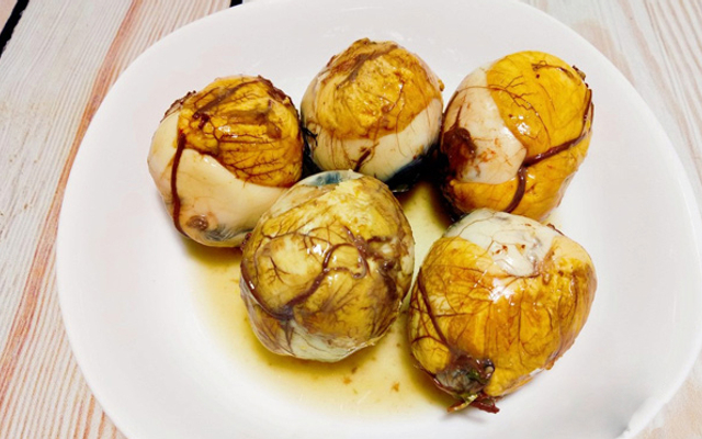 Trứng Vịt Lộn (Sống)