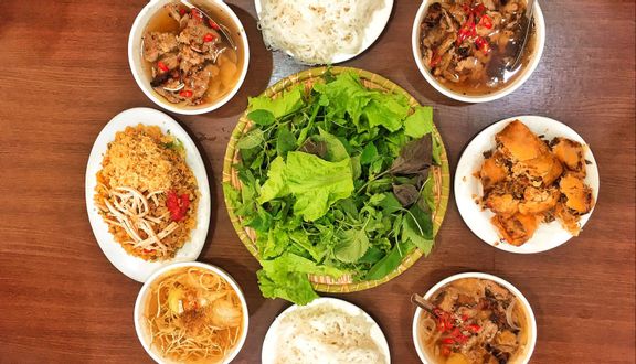 Cô Bình - Bún Chả