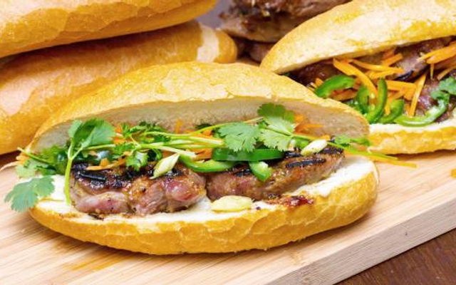 Bánh Mì Chả Bò