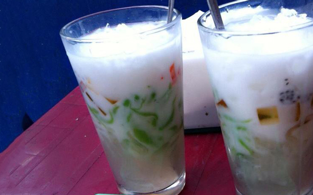 Chè Thái Lan - 149 Hàng Kênh
