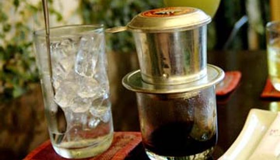 Linh Chi Cafe - Đinh Tiên Hoàng