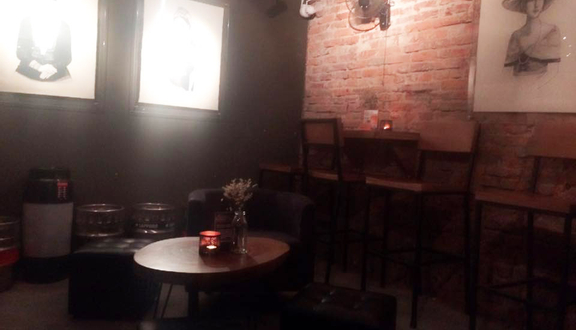 The Hill Station - Cafe Bar