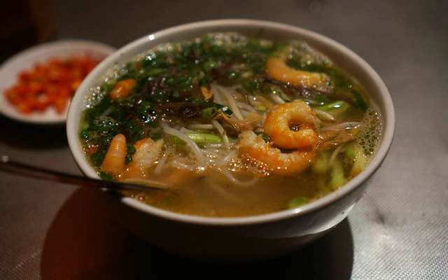 Bún Tôm