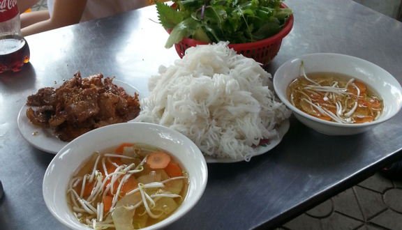 Bún Chả Nướng & Chả Nem