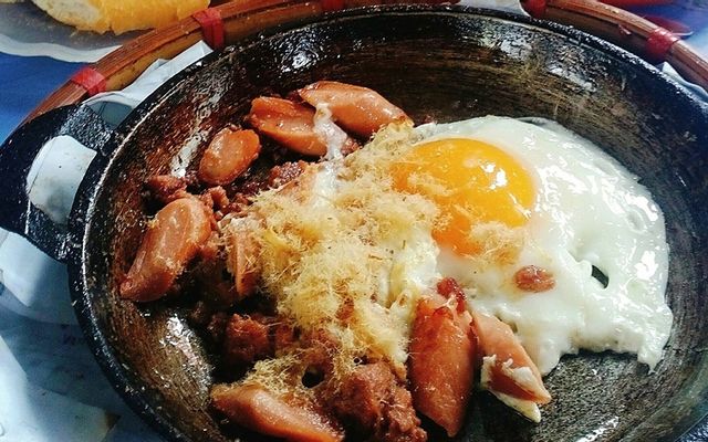 Bánh Mì Chảo - Chợ Cầu Tre