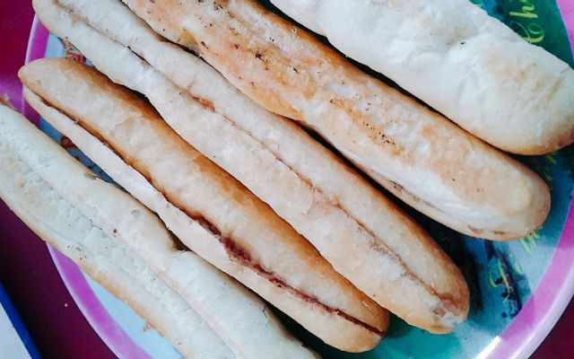 Bánh Mì Cay - Lam Sơn