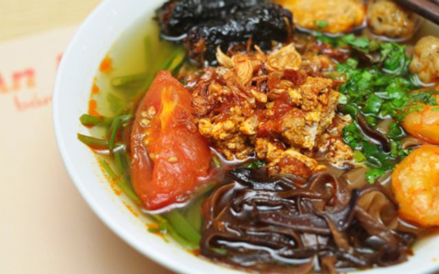 Bún Tôm