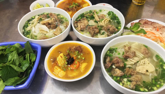 Quán Ăn Mẹ Múm - Bánh Đa Bò Nhừ & Sốt Vang Xíu Mại