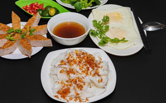 Bánh Cuốn Quyên - Hai Bà Trưng