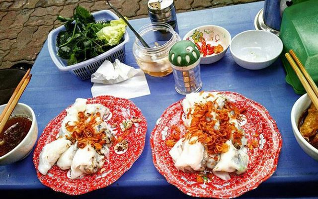 Bánh Cuốn Nóng