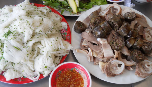 Bánh Bèo, Bánh Do, Tiết Nóng - Chùa Hàng