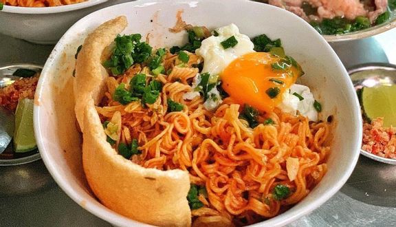 Bếp Cô Na - Mì Trộn Tóp Mỡ - Nơ Trang Long