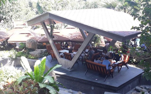 Bến Thuyền Cafe