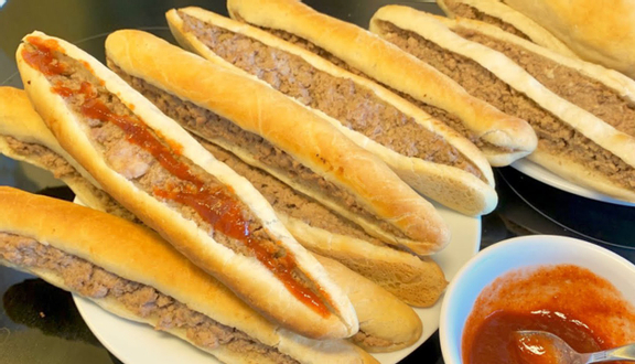 Bánh Bao Pate
