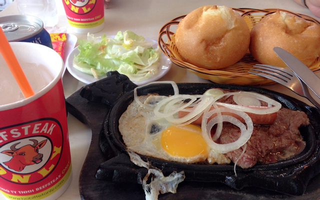 Bò cơm bít tết