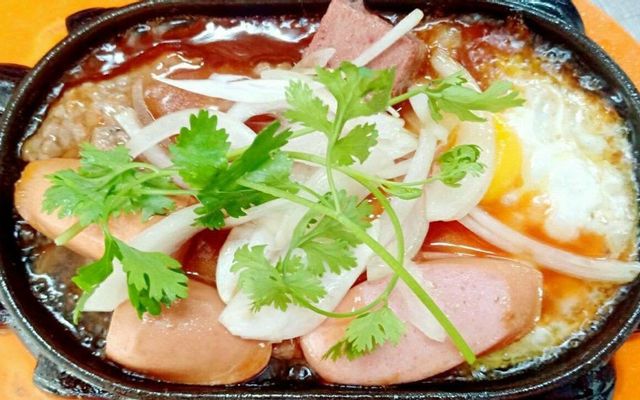 Bò bít tết Pate