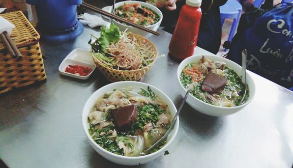 Bún Móng Giò