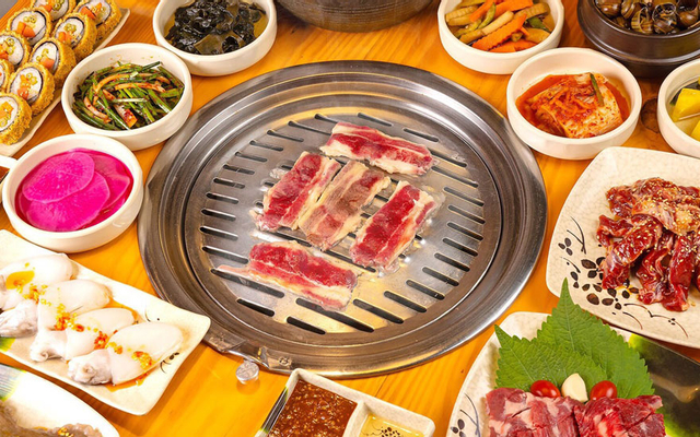 BBQ House - Buffet Nướng & Lẩu Hàn Quốc - Hoàng Hoa Thám