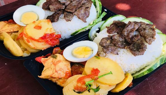Cơm Sườn Xào Chua Ngọt