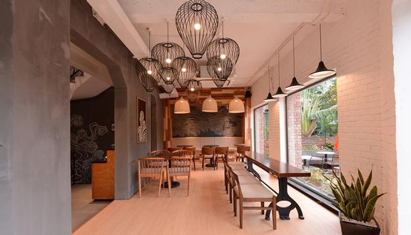 The Coffee House - Trung Hòa
