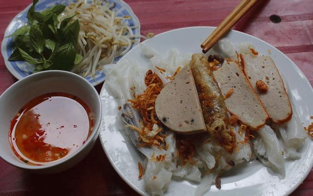 Cô Phượng - Bánh Cuốn & Bánh Ướt