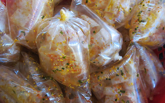 Bánh tráng tỏi