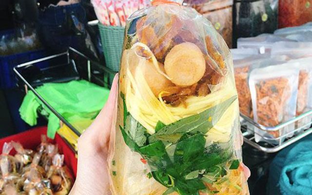 Trứng thêm